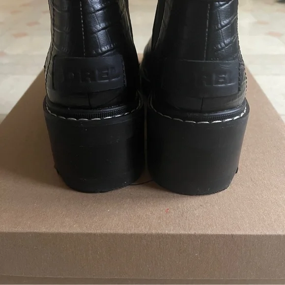 Sorel Joan Now Chelsea Boot - Picture 5 of 9